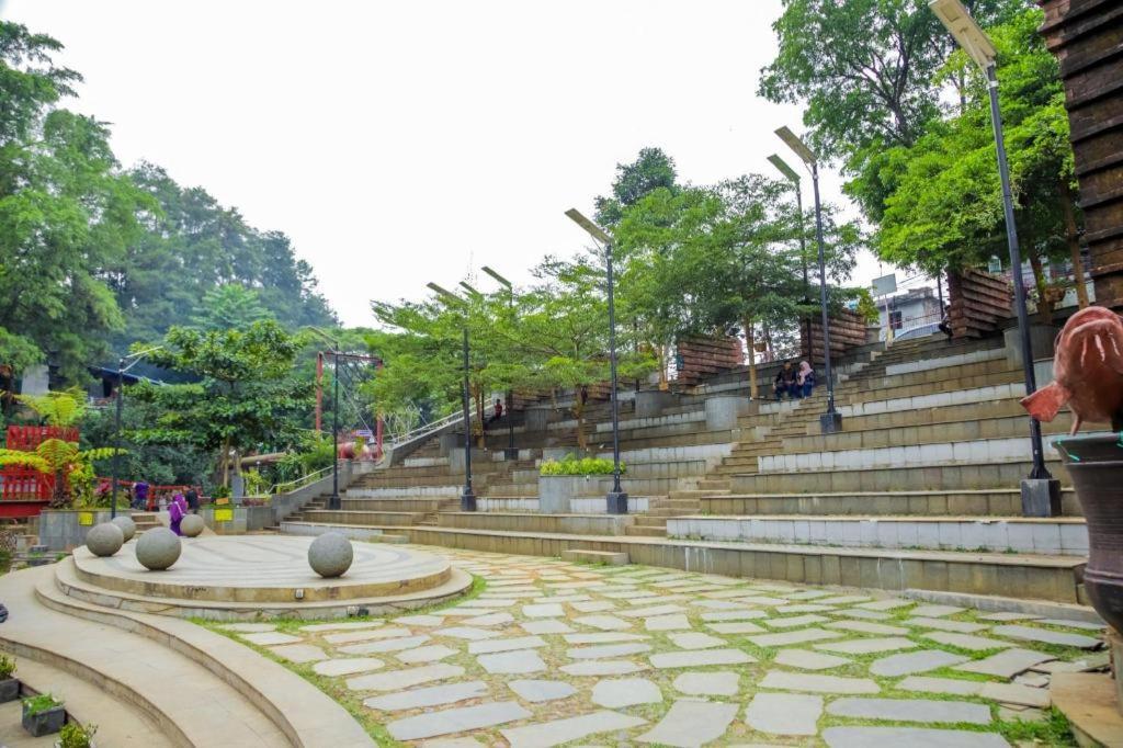 Paniisan Hotel Bandung Esterno foto