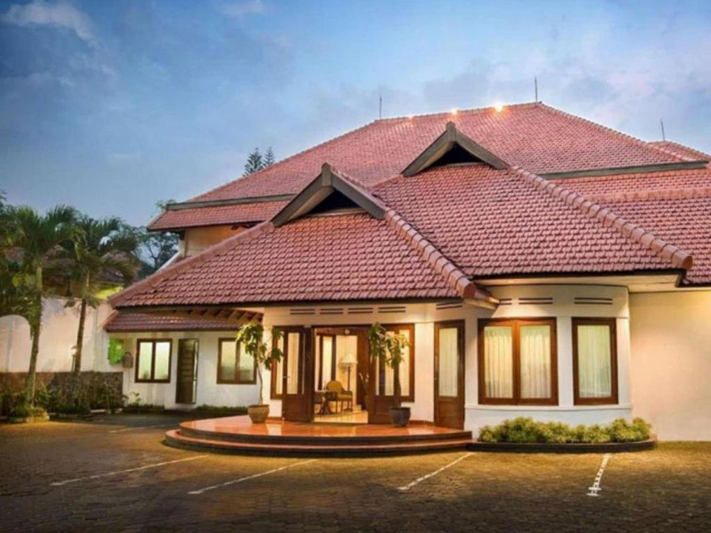 Paniisan Hotel Bandung Esterno foto